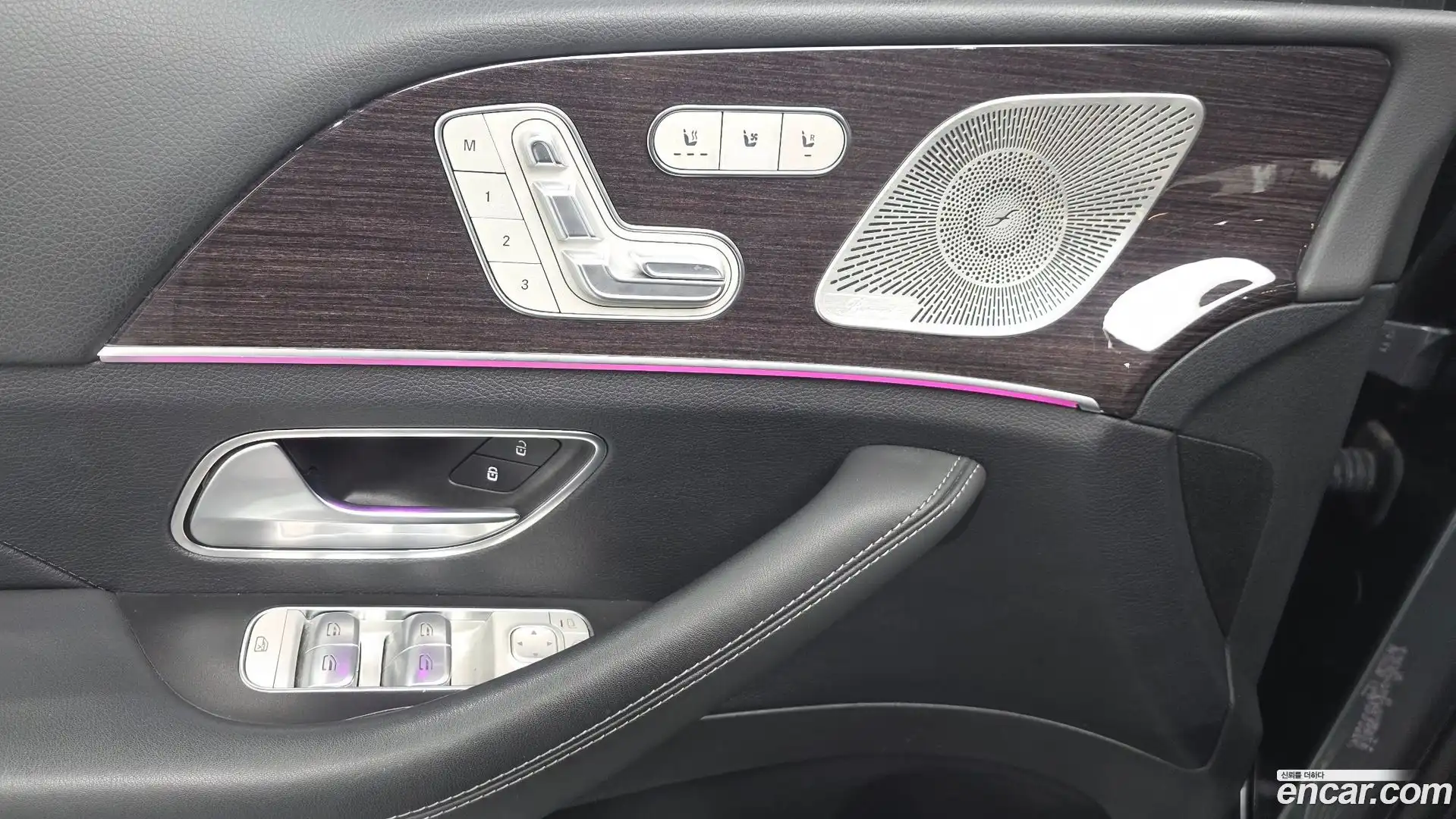 GLE-Class Mercedes-Benz 2022.0-OPTION-041