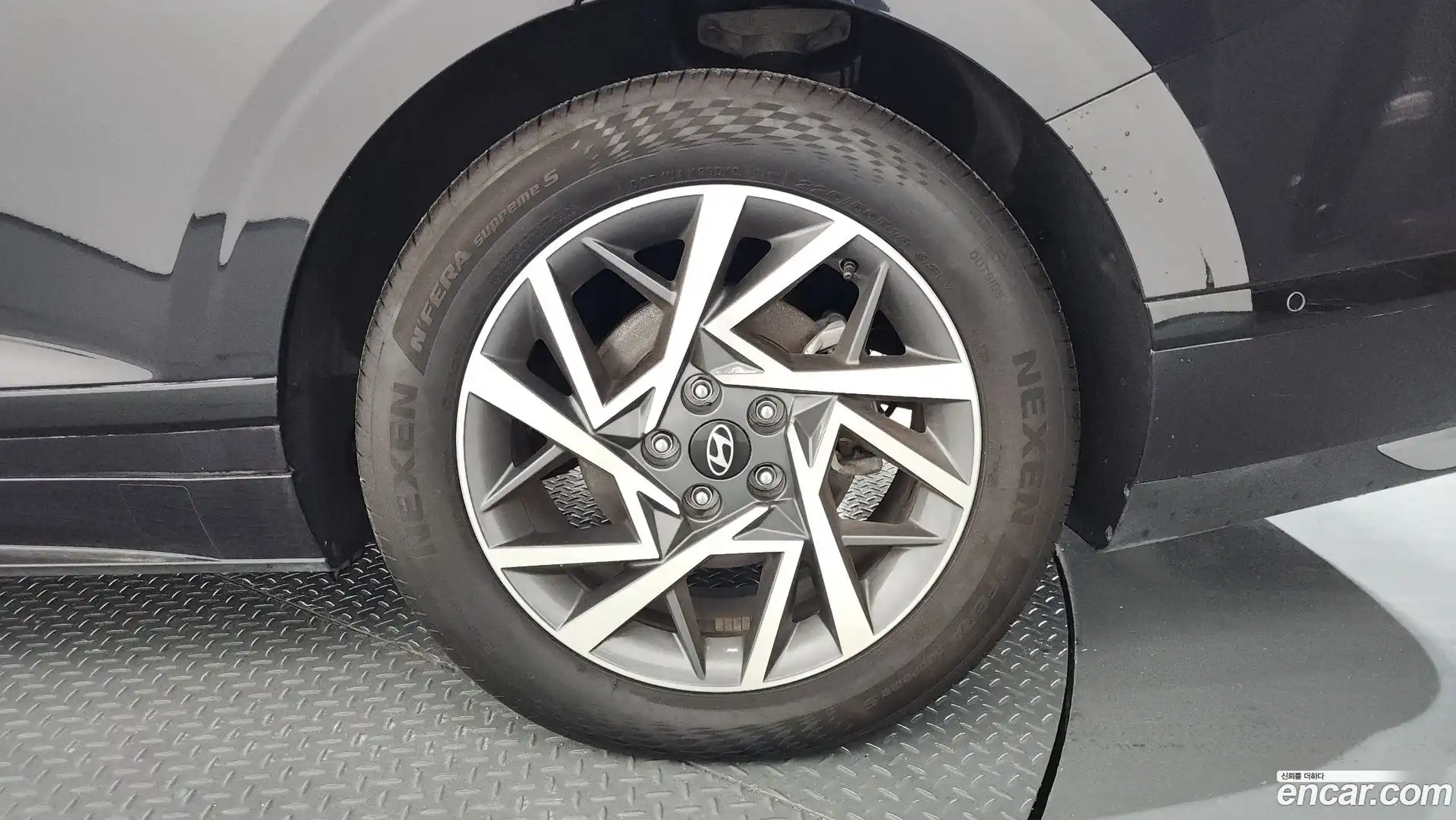 Grandeur Hyundai 2023.4-OPTION-020