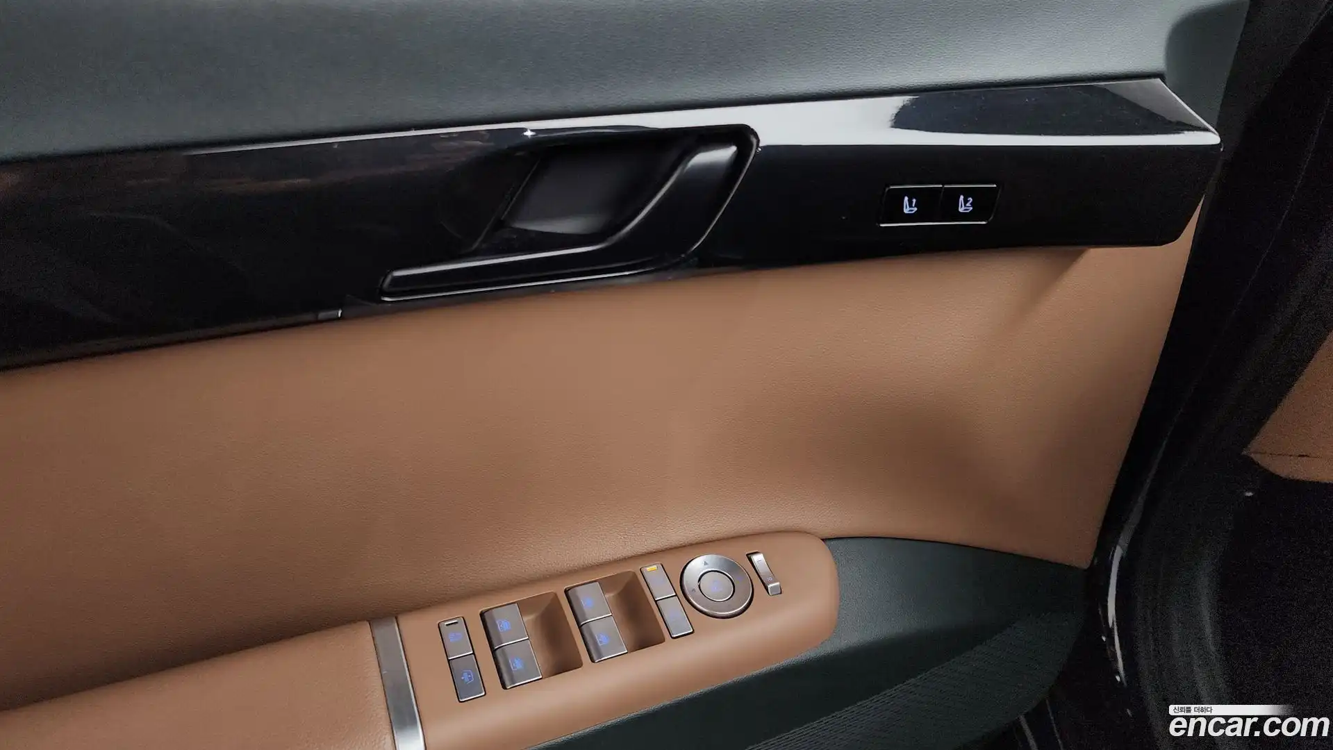 Grandeur Hyundai 2023.4-INNER-034
