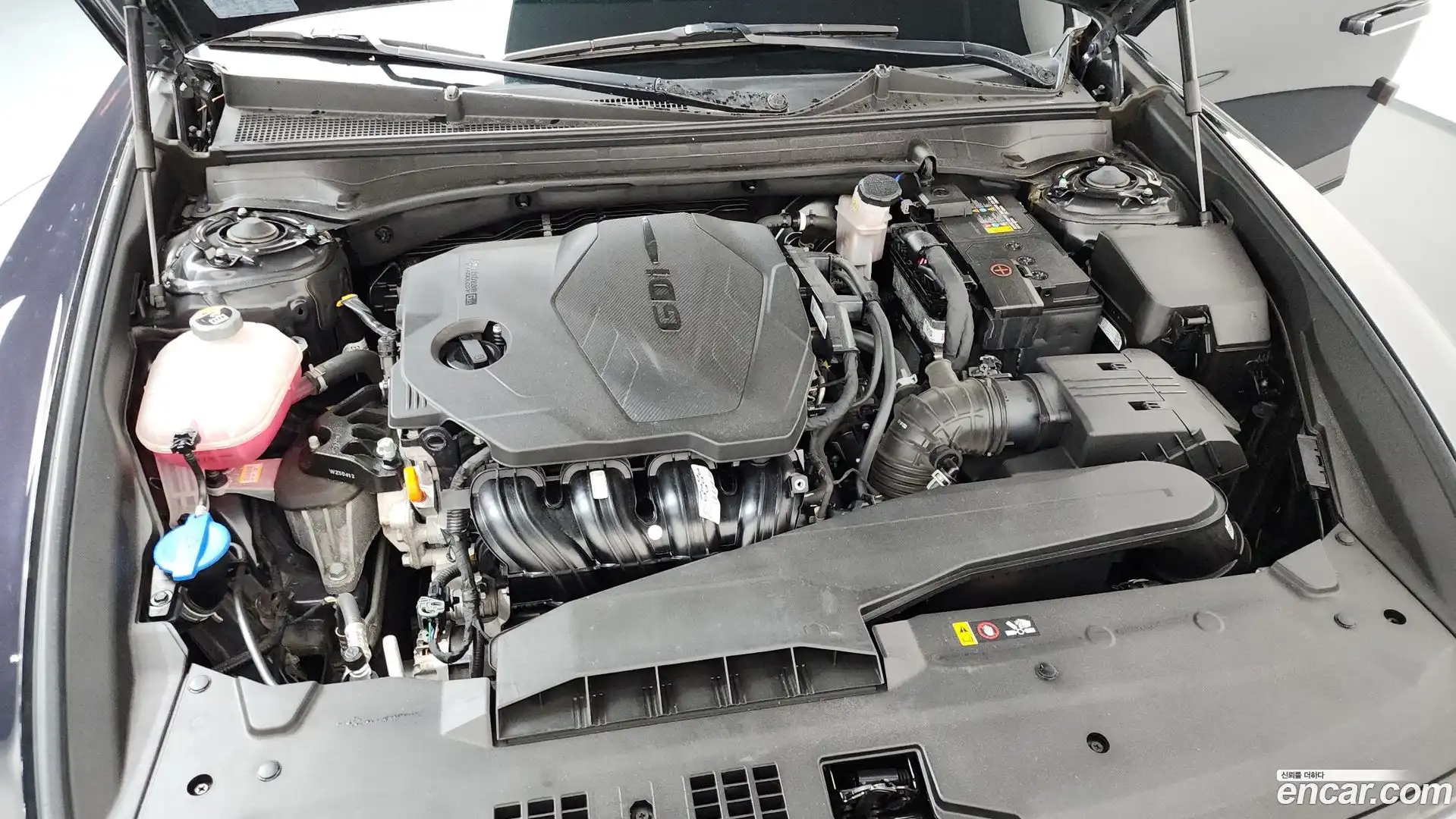 Grandeur Hyundai 2023.4-OPTION-041
