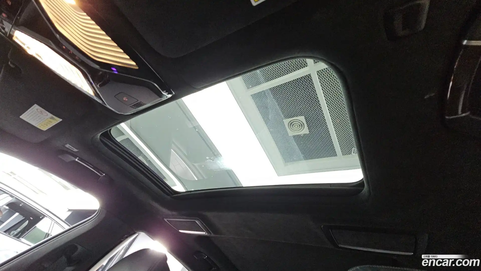 7-Series BMW 2016.0-OPTION-023