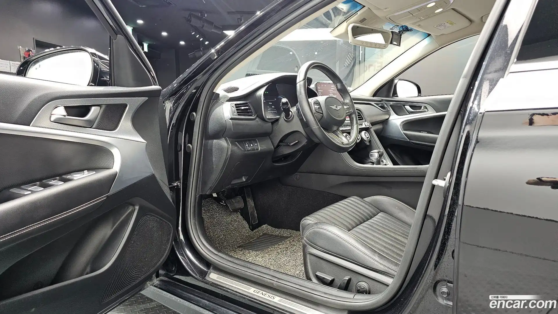 G70 Genesis 2021.2-INNER-010