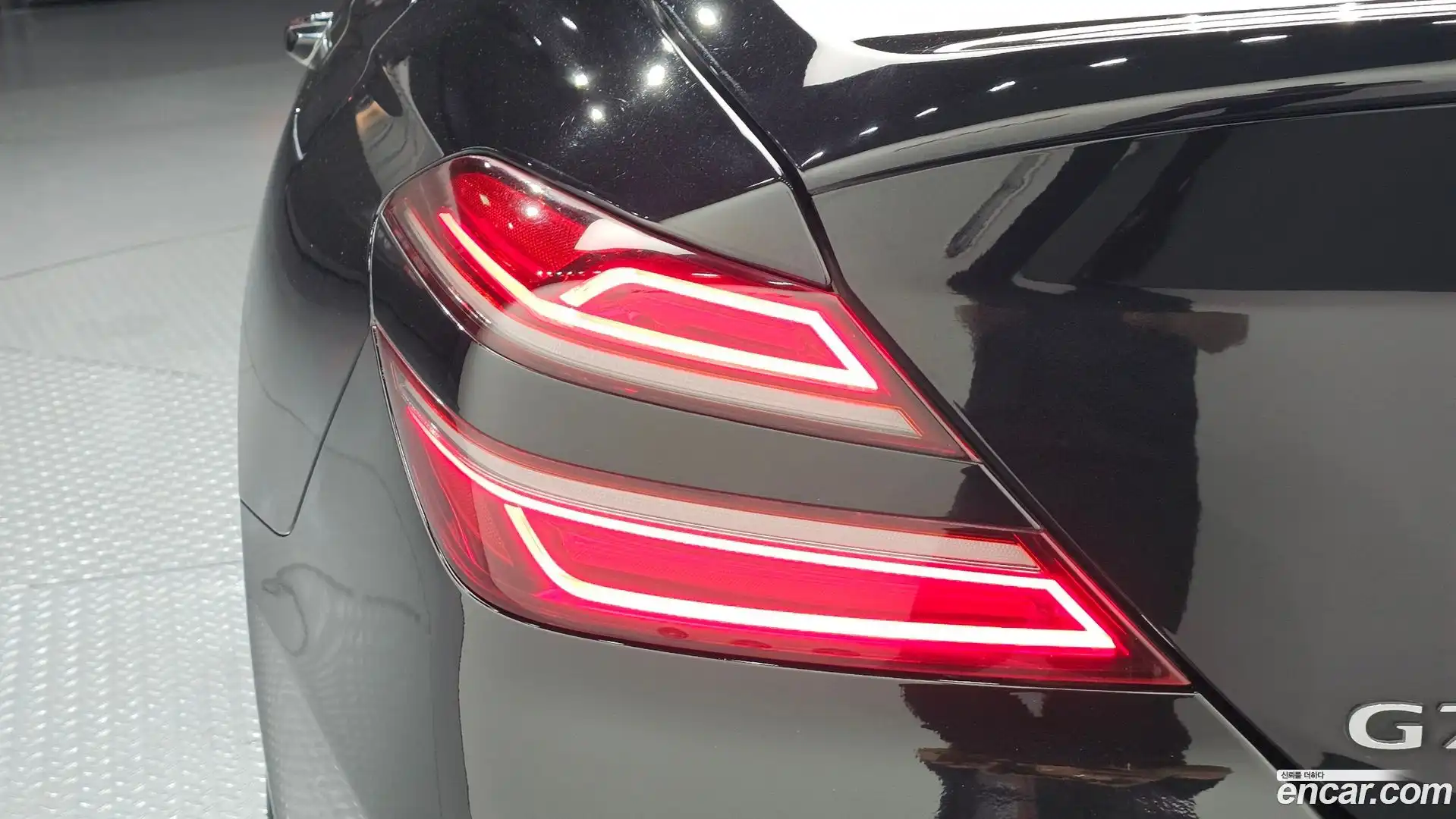 G70 Genesis 2021.2-OUTER-033