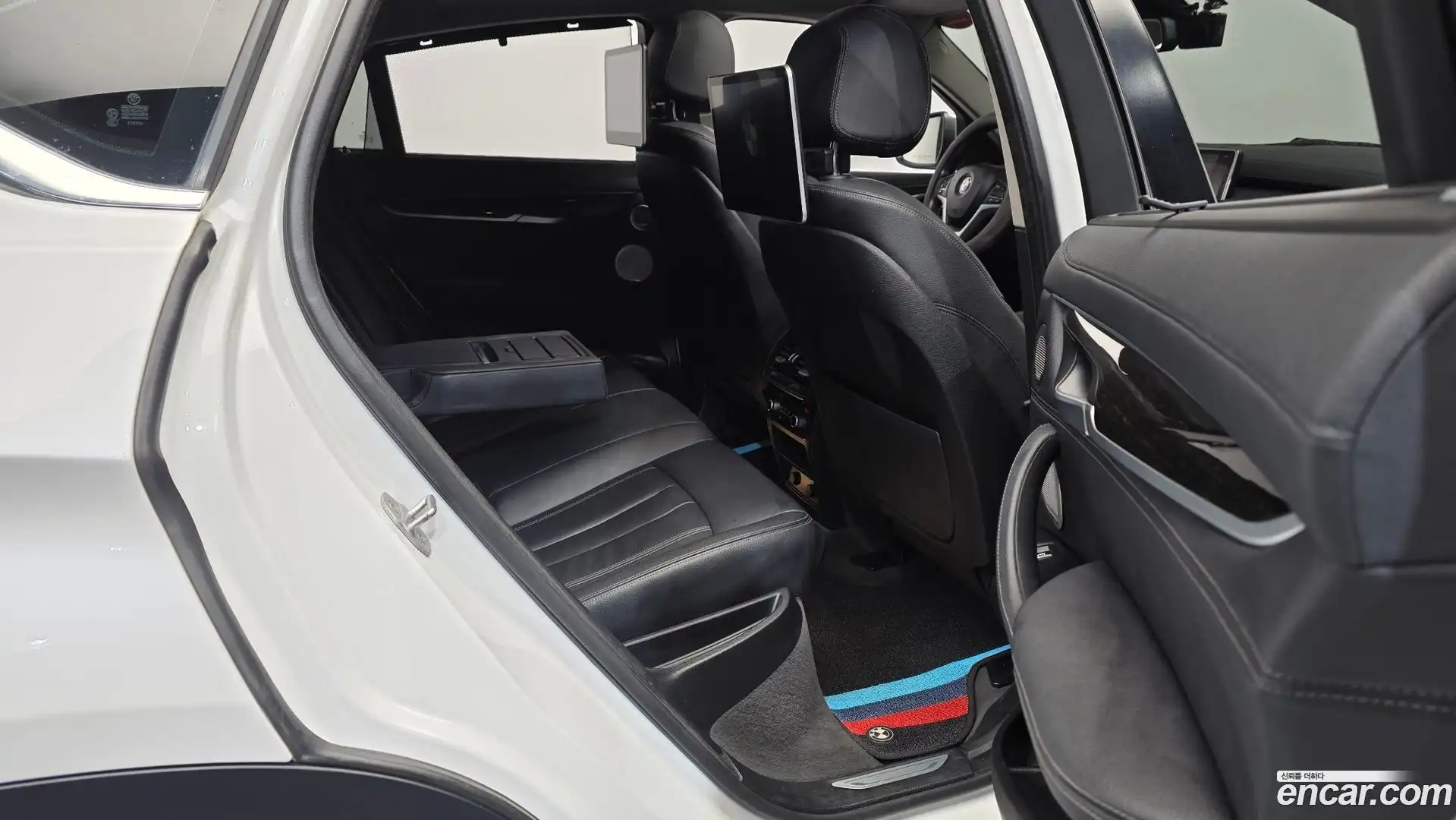 X6 BMW 2017.8-OPTION-016