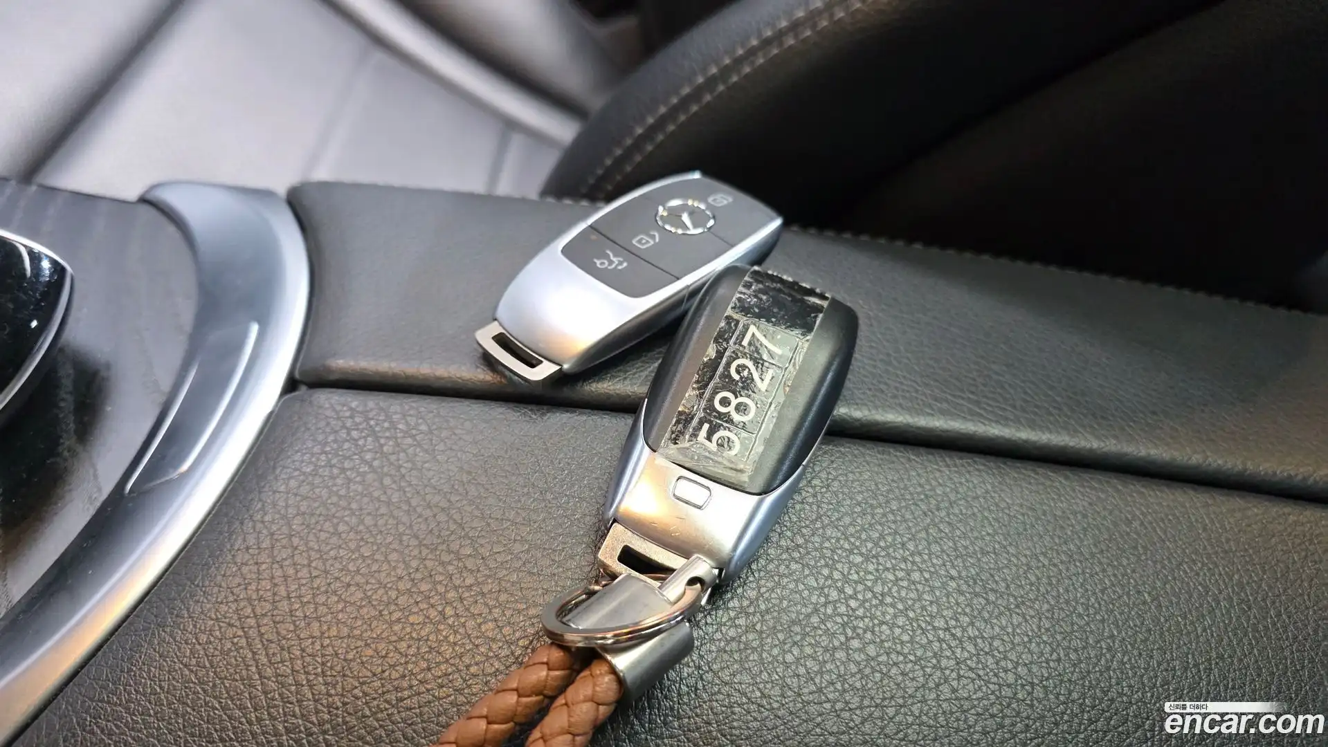 C-Class Mercedes-Benz 2019.3-OPTION-043