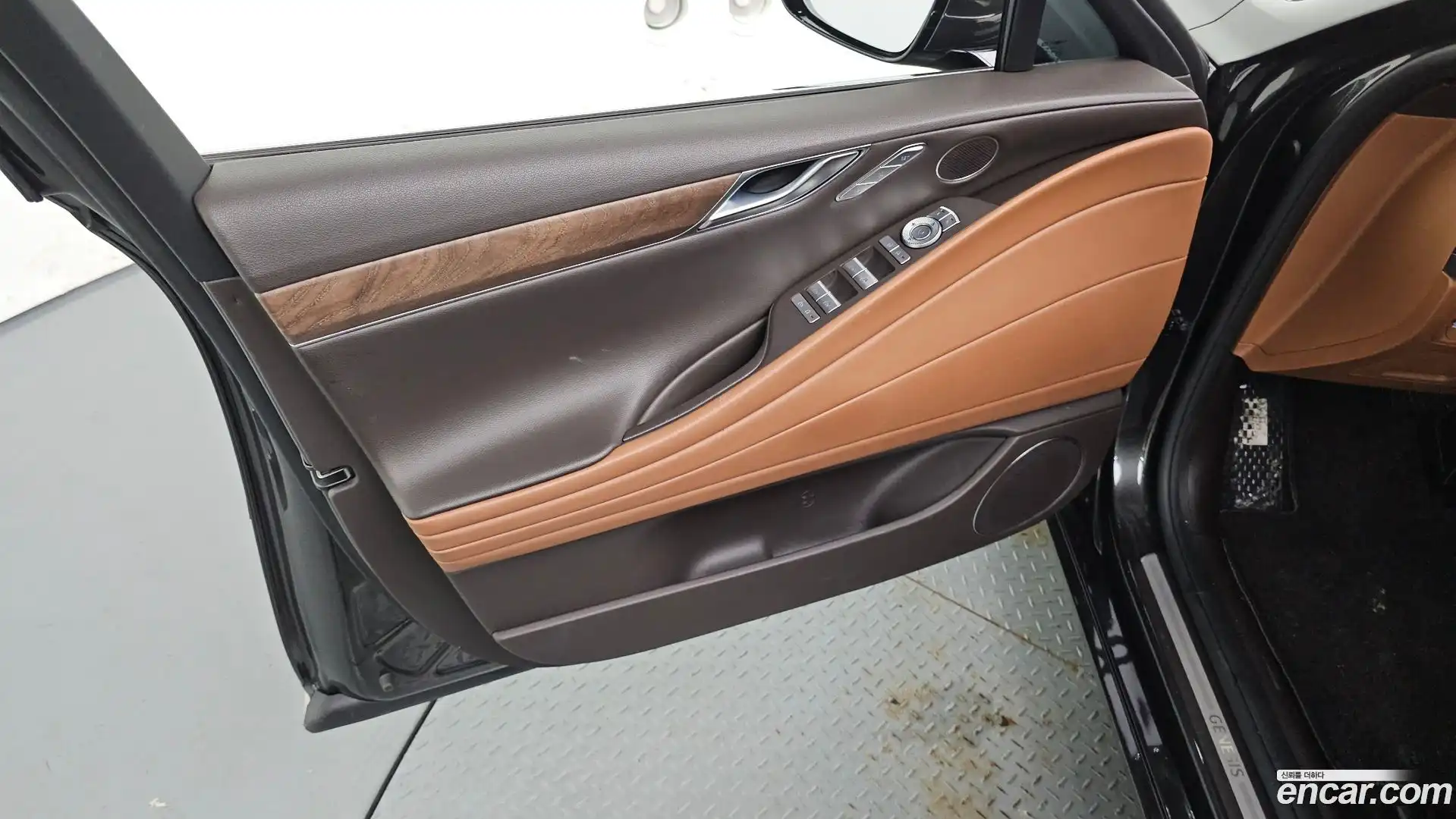 G80 Genesis 2023.4-INNER-034