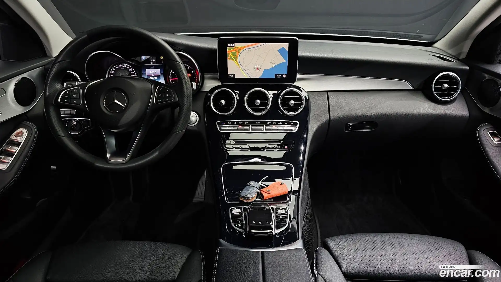 C-Class Mercedes-Benz 2017.8-INNER-007