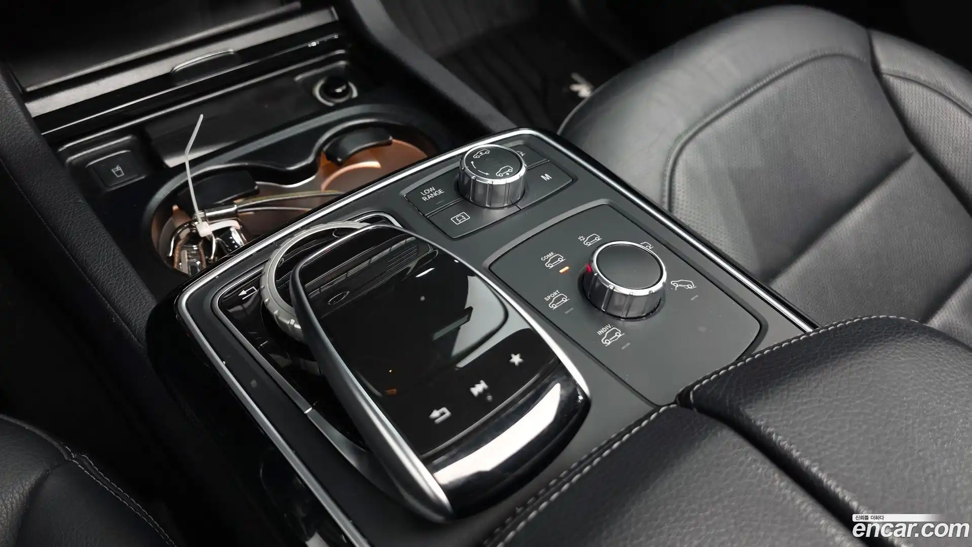 GLS-Class Mercedes-Benz 2017.0-OPTION-020