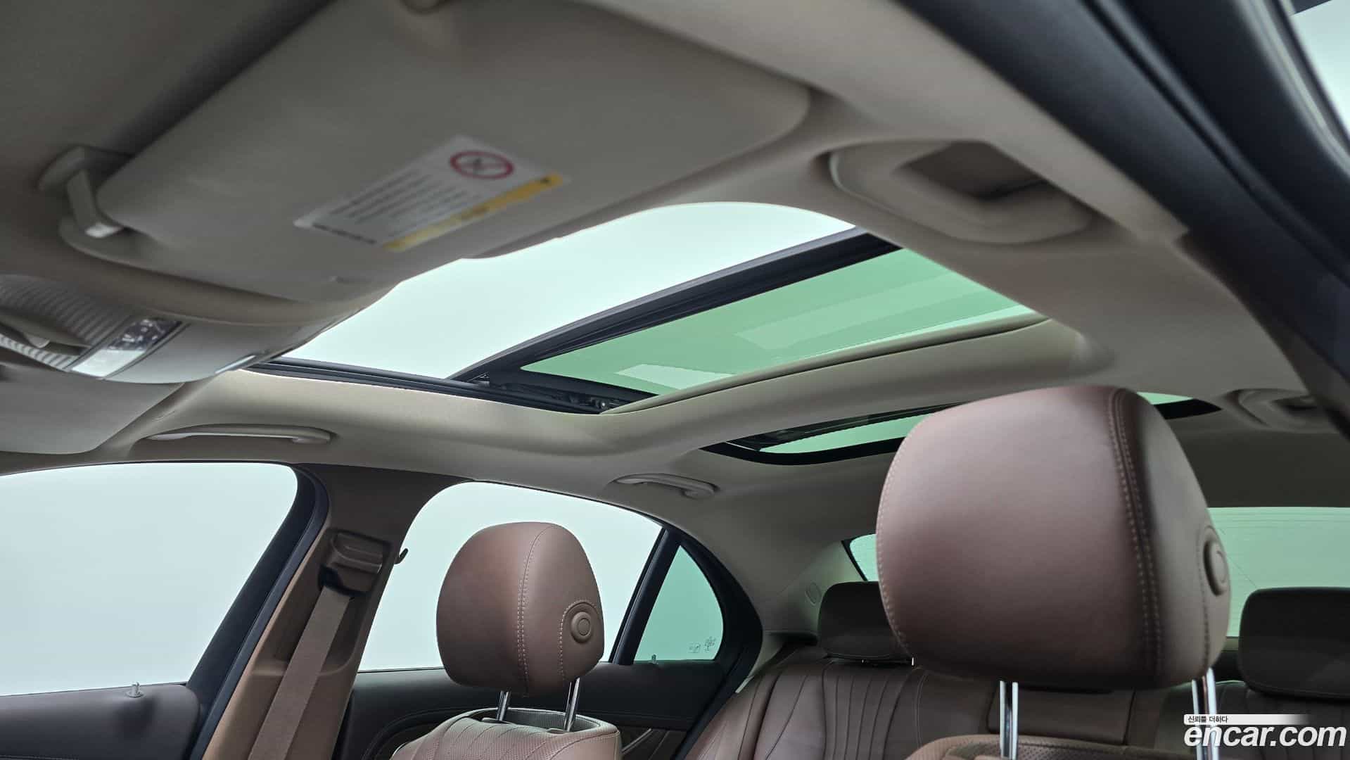 E-Class Mercedes-Benz 2017.0-OPTION-022