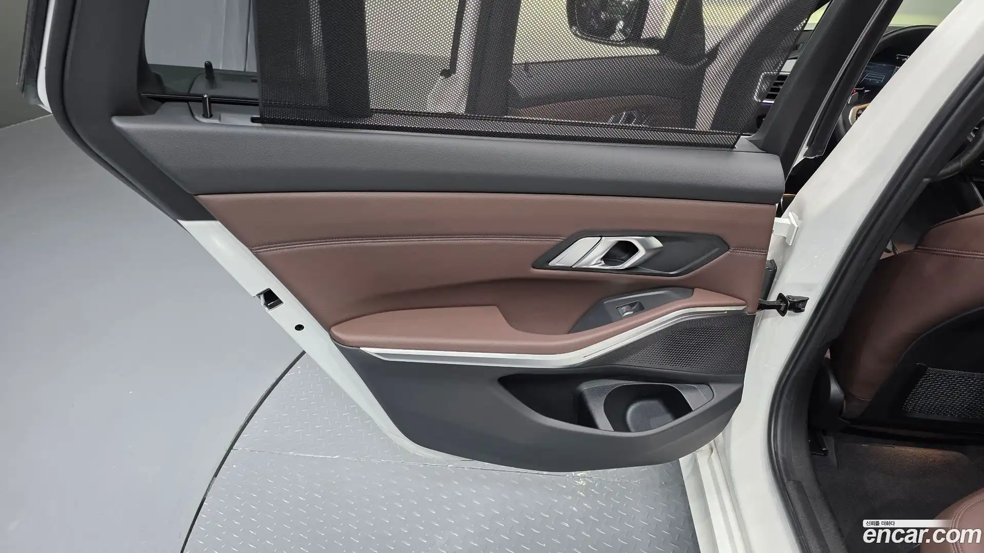 3-Series BMW 2022.4-INNER-035