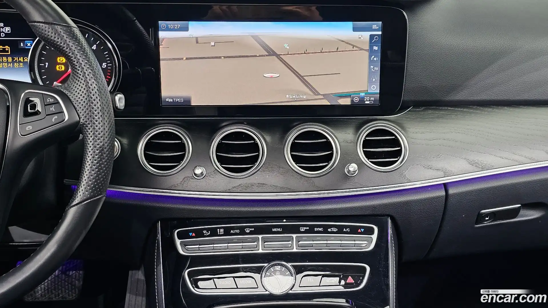 E-Class Mercedes-Benz 2018.1-OPTION-018