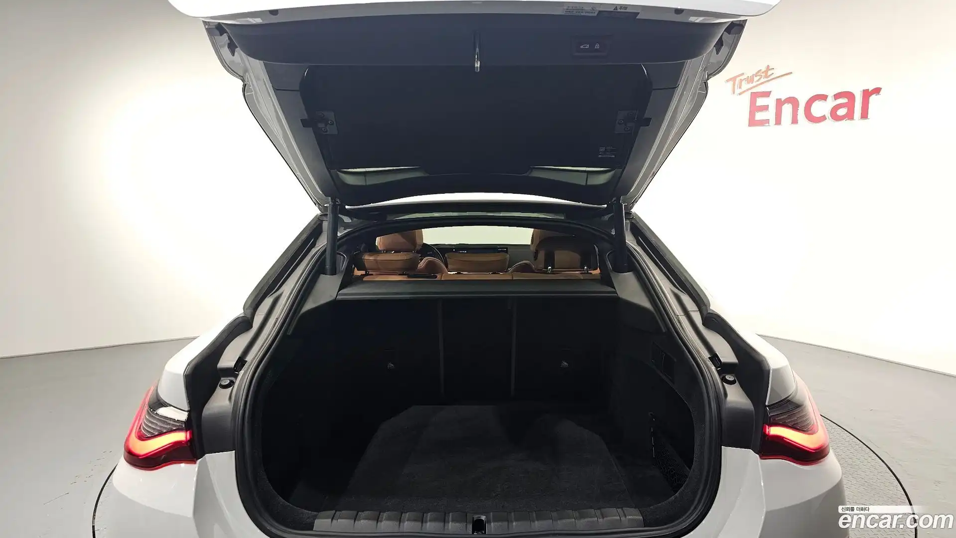 i4 BMW 2022.4-OPTION-022