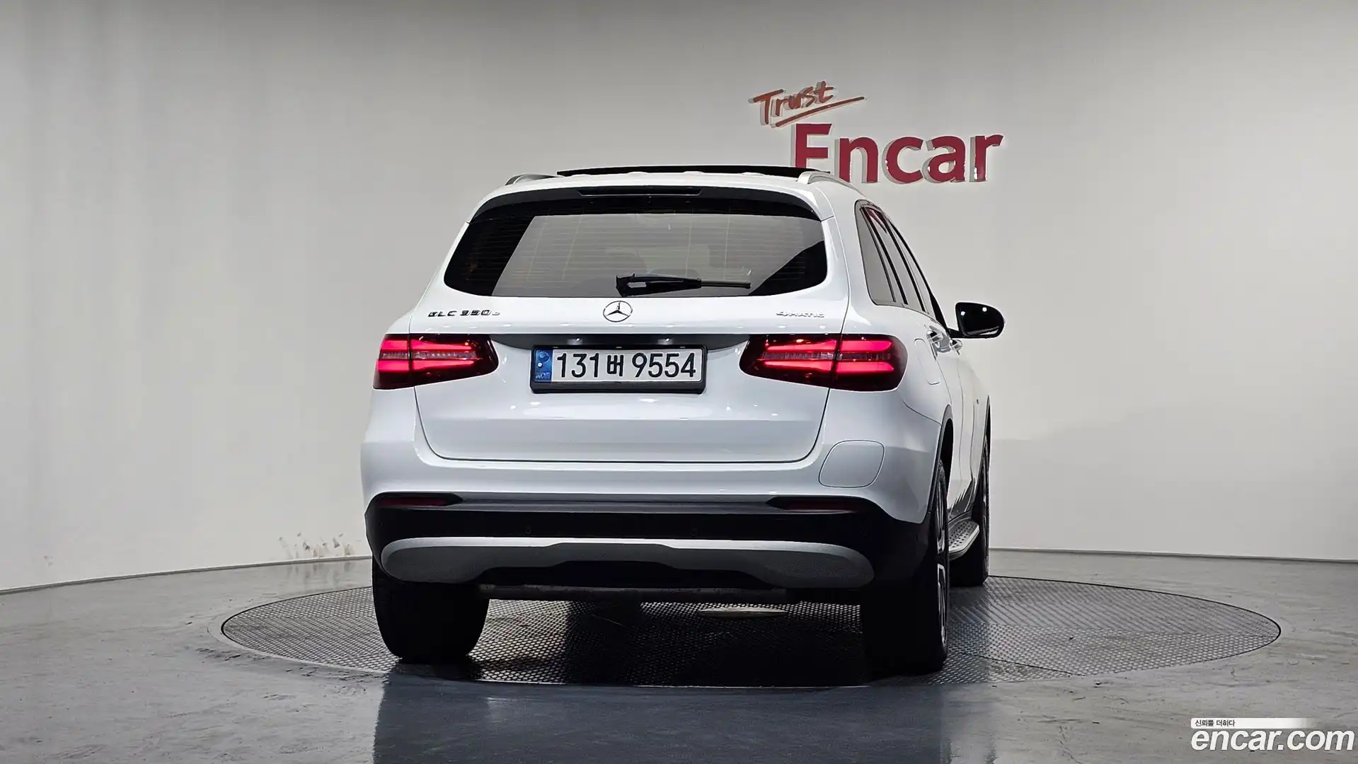 GLC-Class Mercedes-Benz 2018.4-OUTER-004