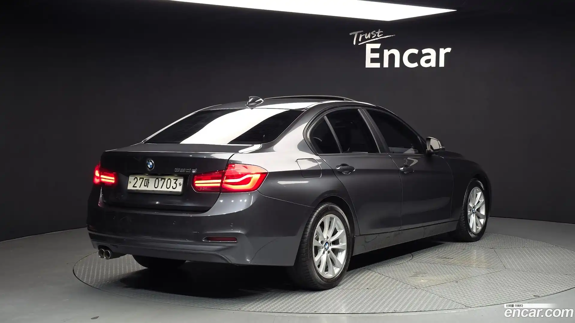 3-Series BMW 2016.5-OUTER-002
