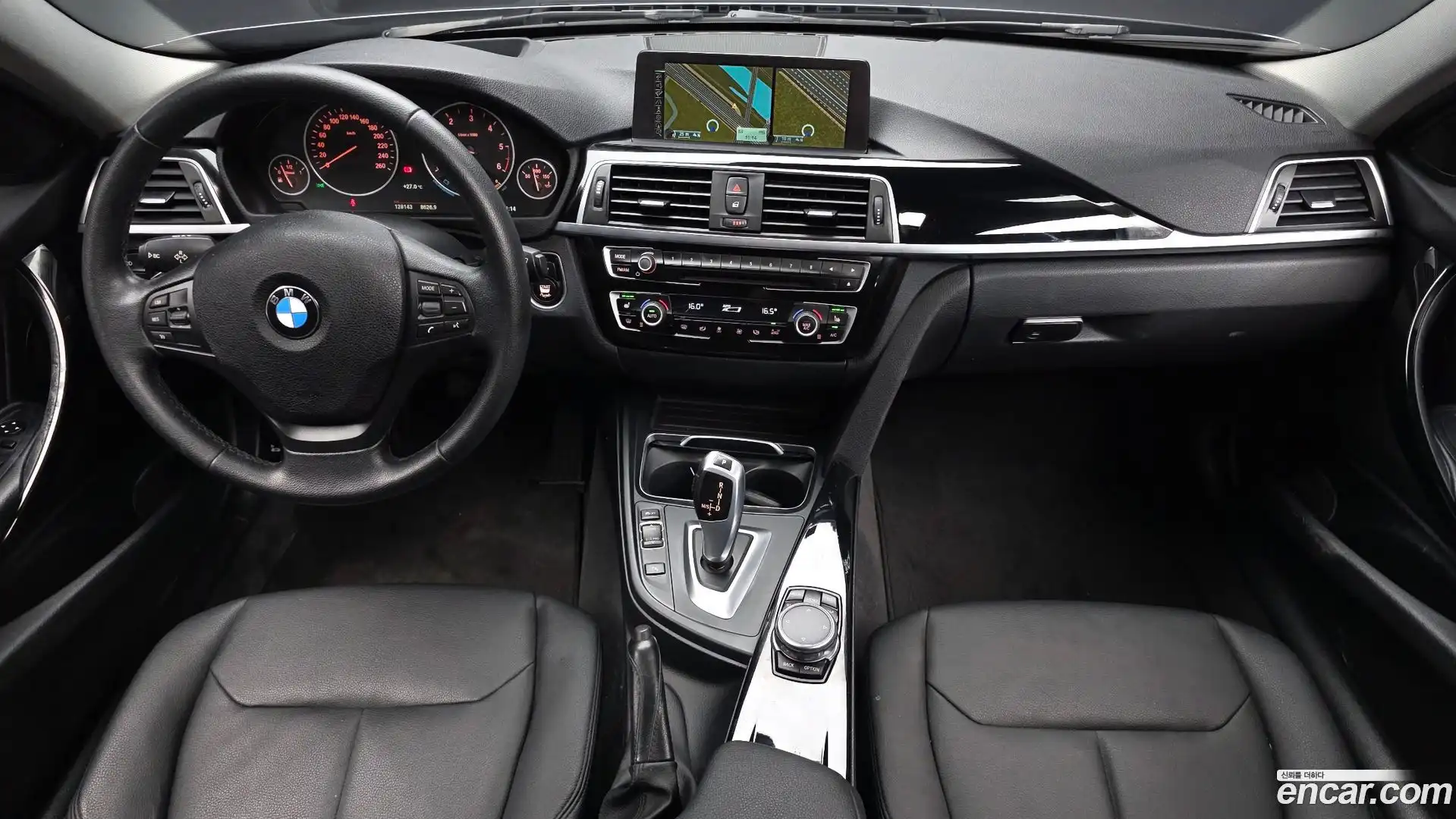 3-Series BMW 2016.5-INNER-007