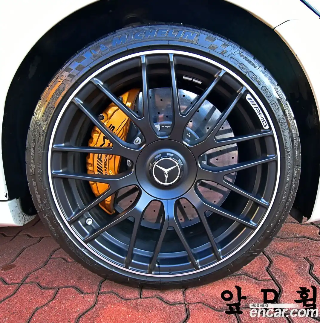 C-Class Mercedes-Benz 2018.5-OUTER-005