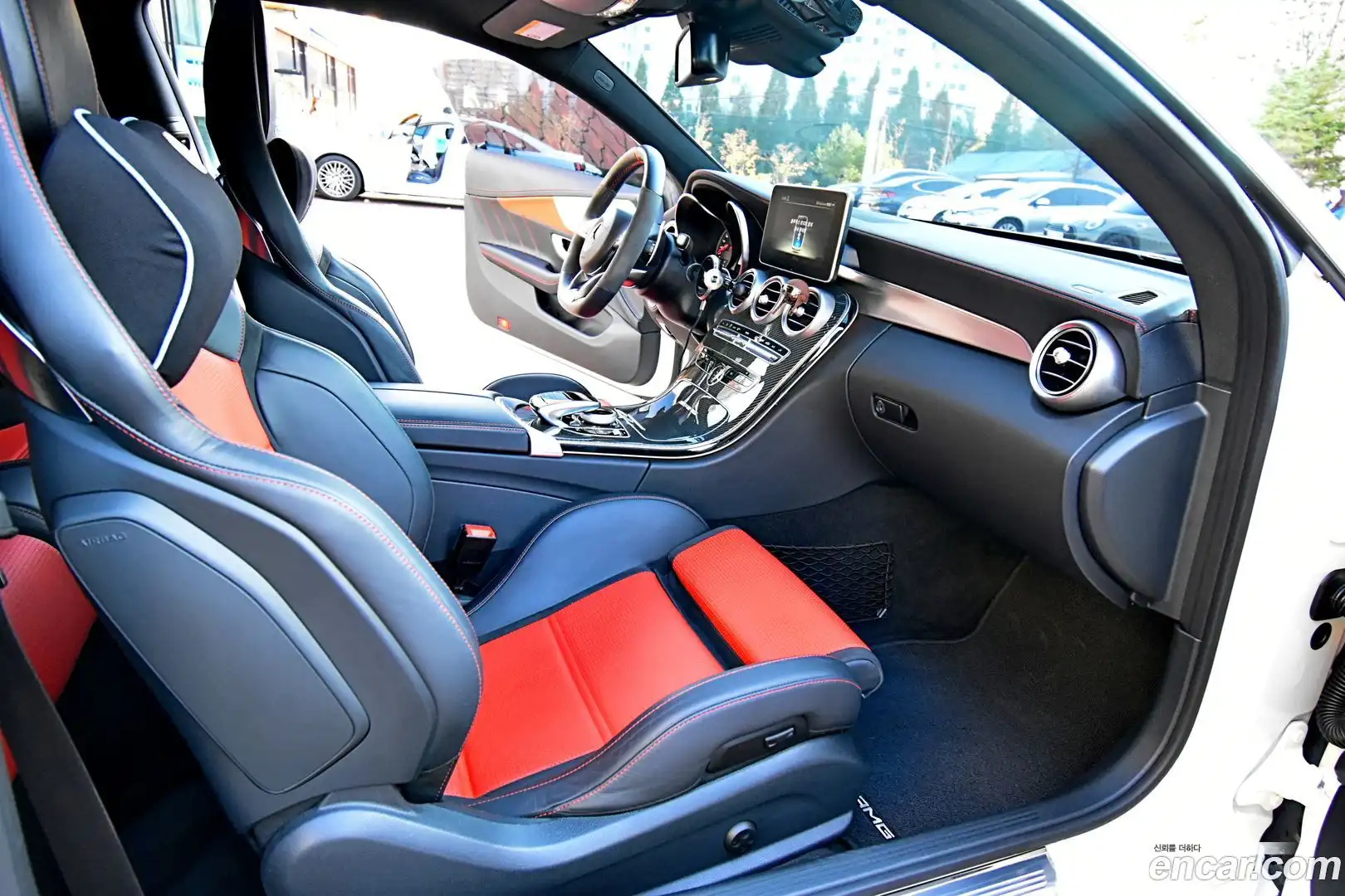 C-Class Mercedes-Benz 2018.5-INNER-008