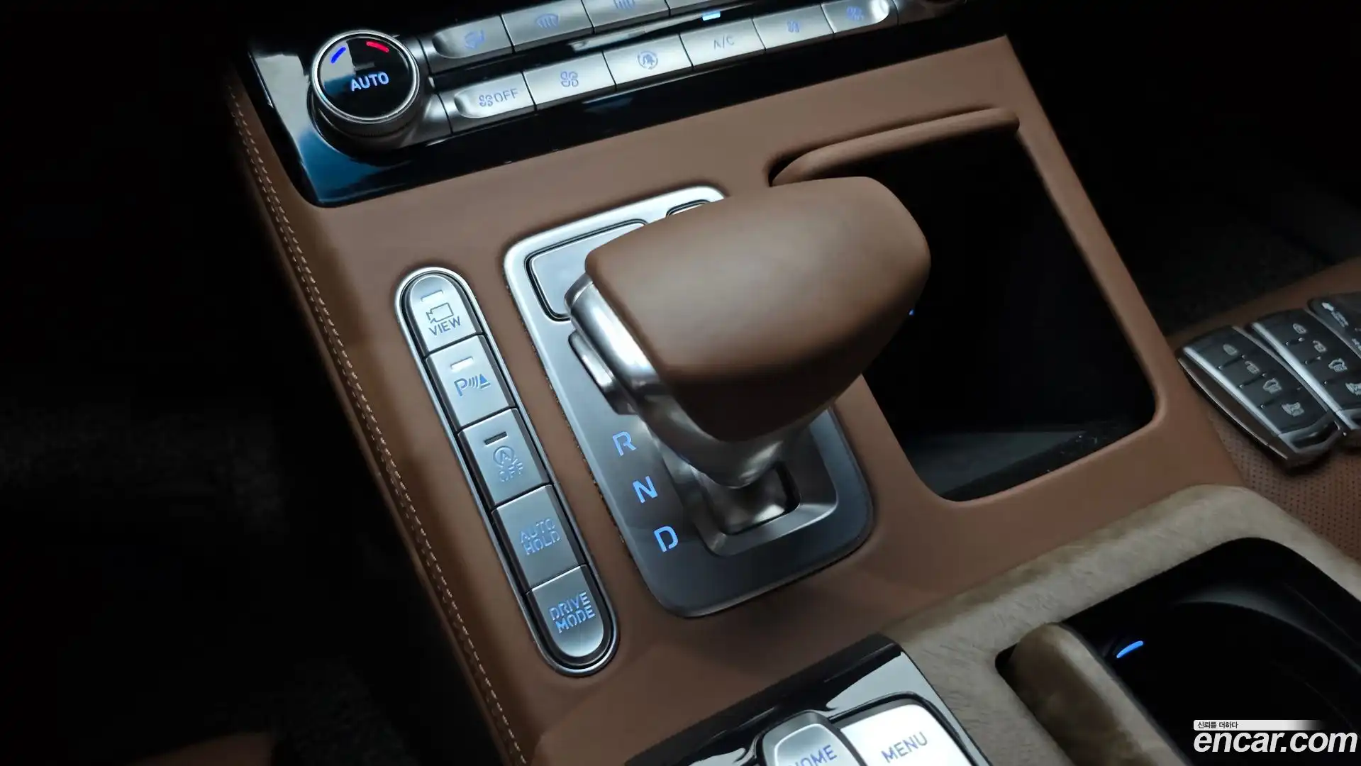 G90 Genesis 2020.2-INNER-009