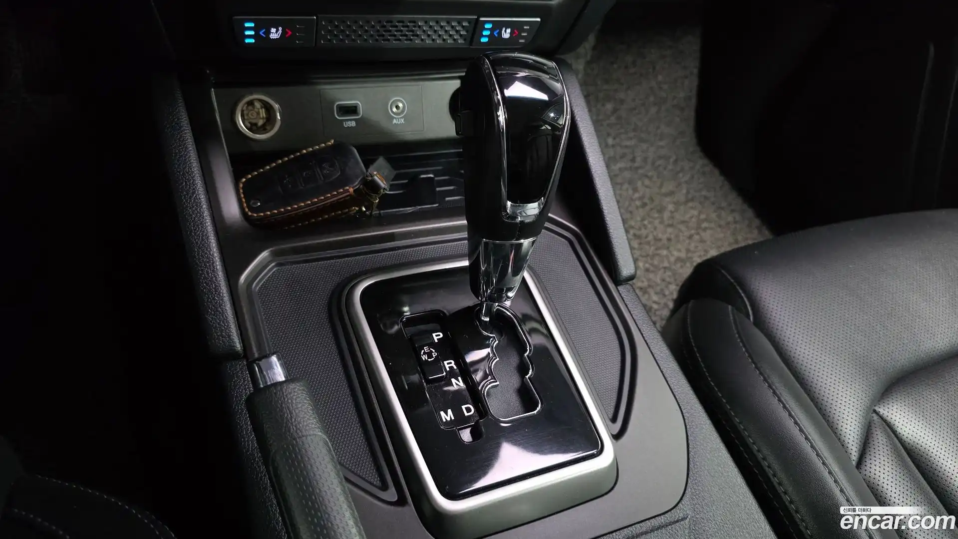 Rexton KG Mobility 2018.4-INNER-009