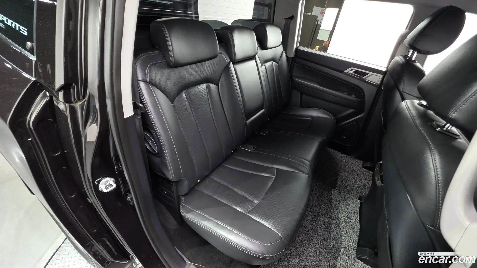 Rexton KG Mobility 2018.4-OPTION-015