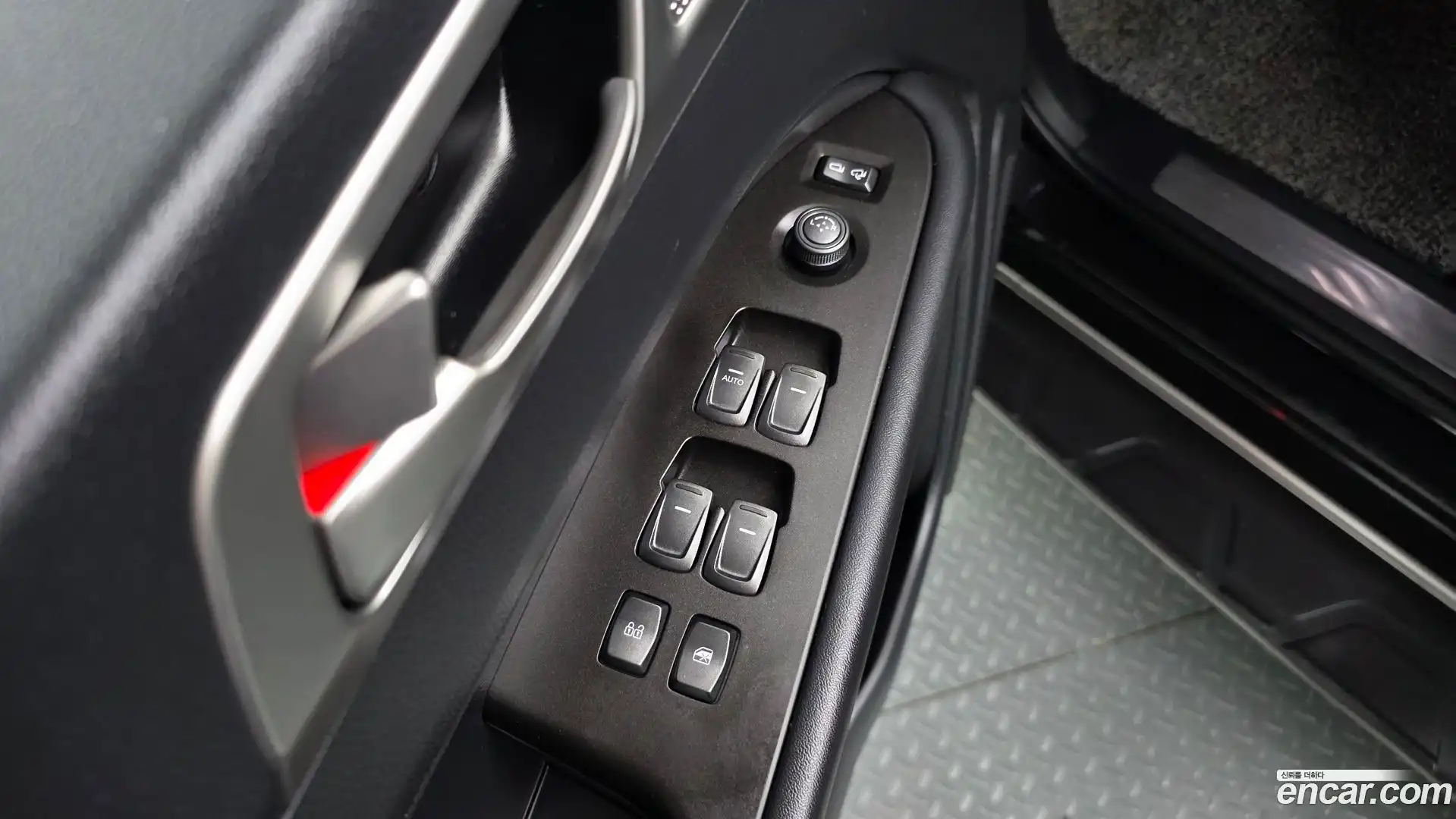 Rexton KG Mobility 2018.4-OPTION-021