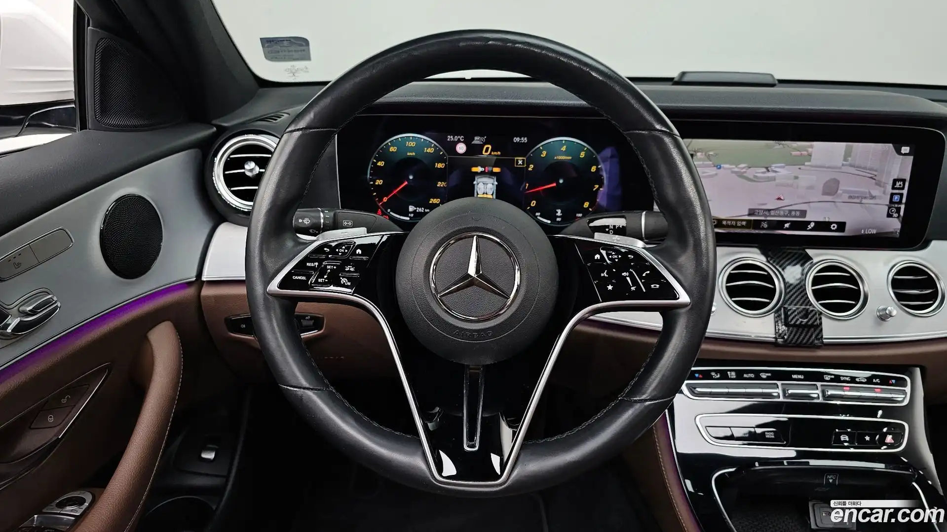 E-Class Mercedes-Benz 2020.11-OPTION-017