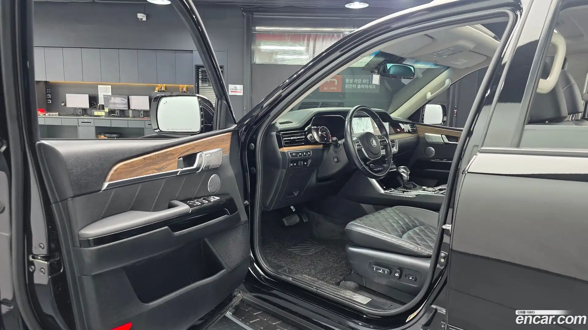 Mohave Kia 2020.11-INNER-010