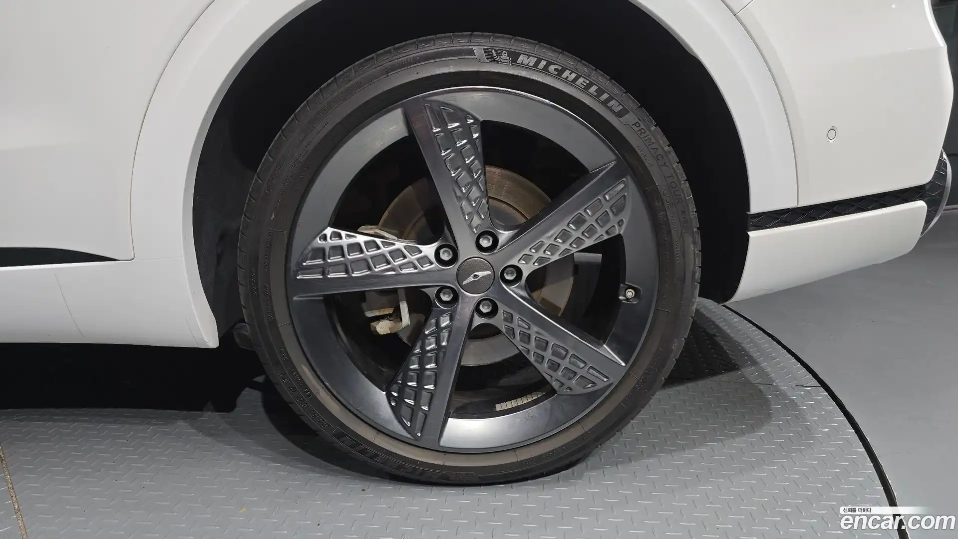GV70 Genesis 2021.11-OUTER-031
