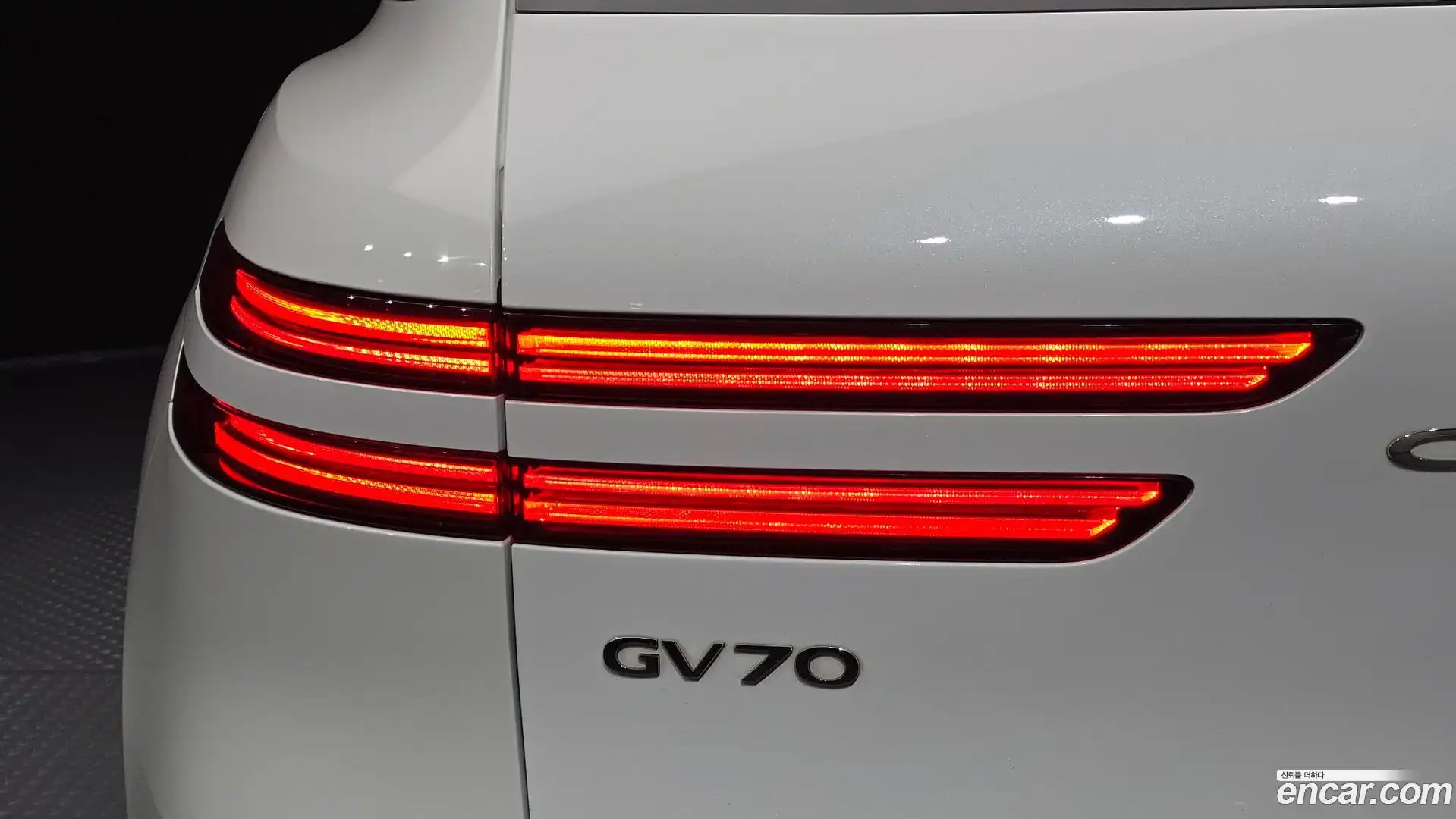GV70 Genesis 2021.11-OUTER-033