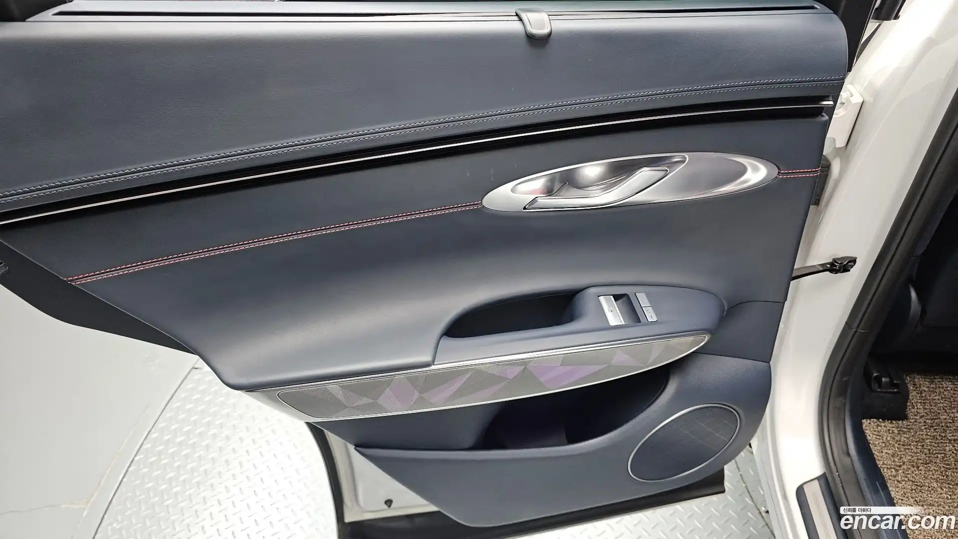 GV70 Genesis 2021.11-INNER-035