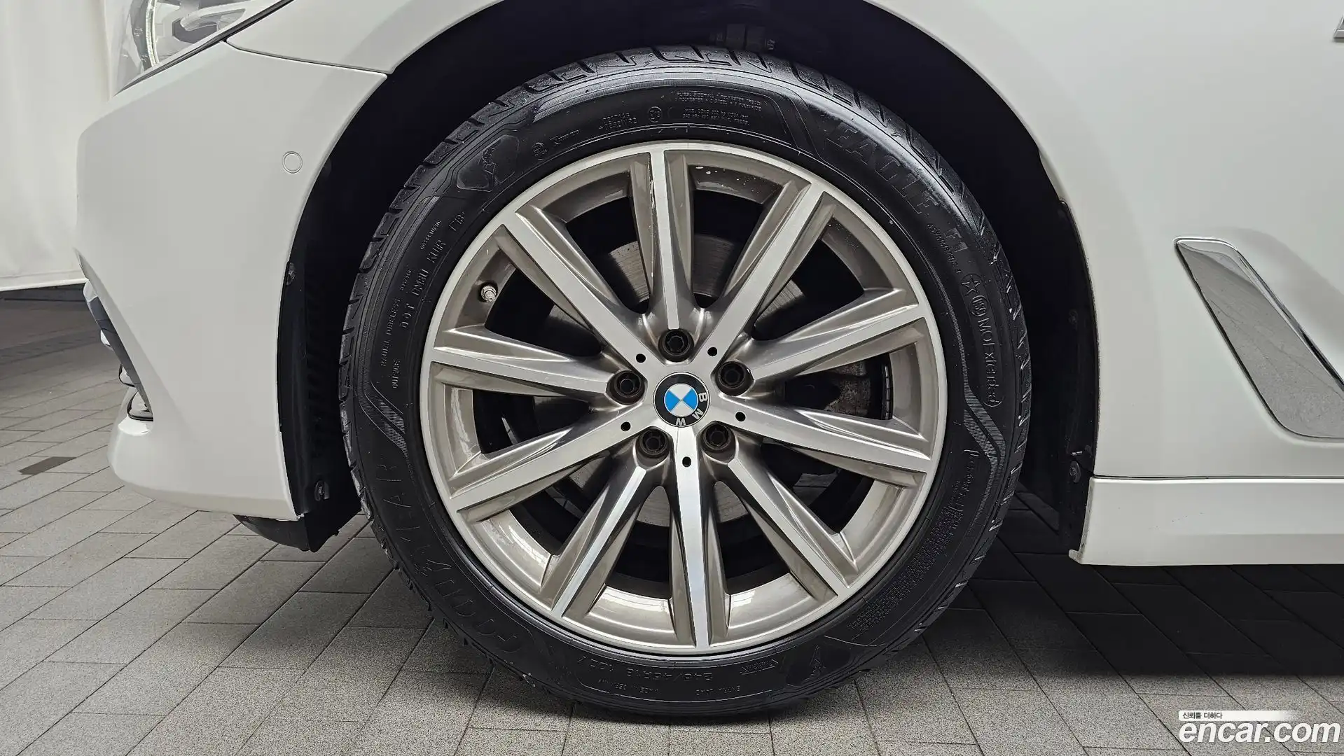 5-Series BMW 2018.11-OUTER-005