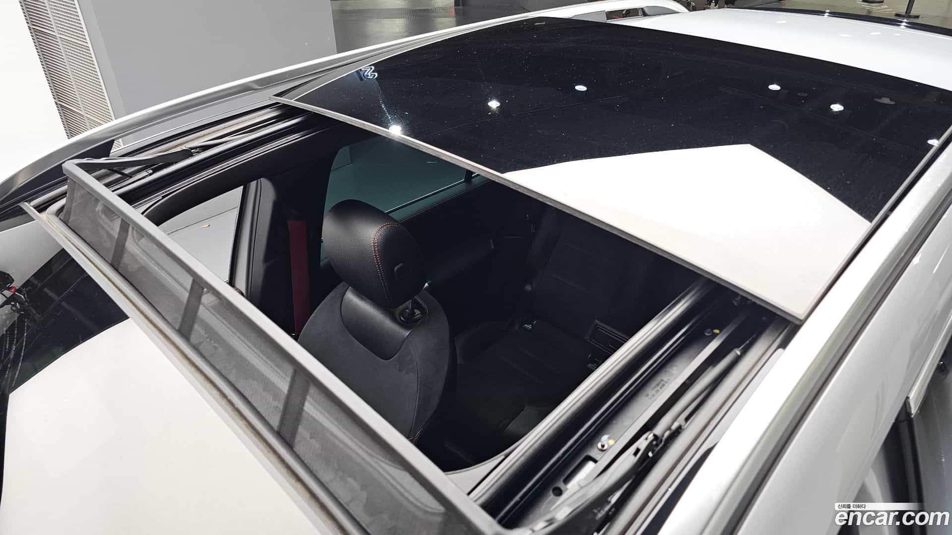 GLB-Class Mercedes-Benz 2021.2-OPTION-047