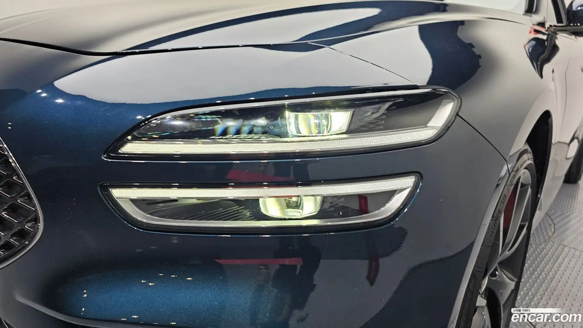 G70 Genesis 2021.11-OUTER-032