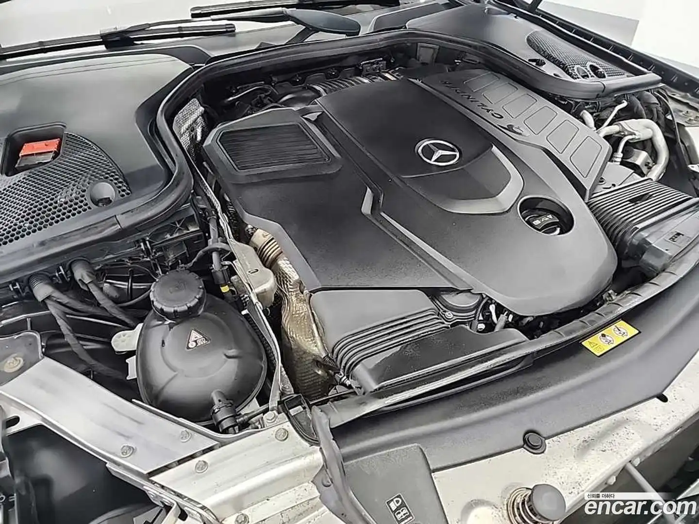 CLS-Class Mercedes-Benz 2019.7-OUTER-005