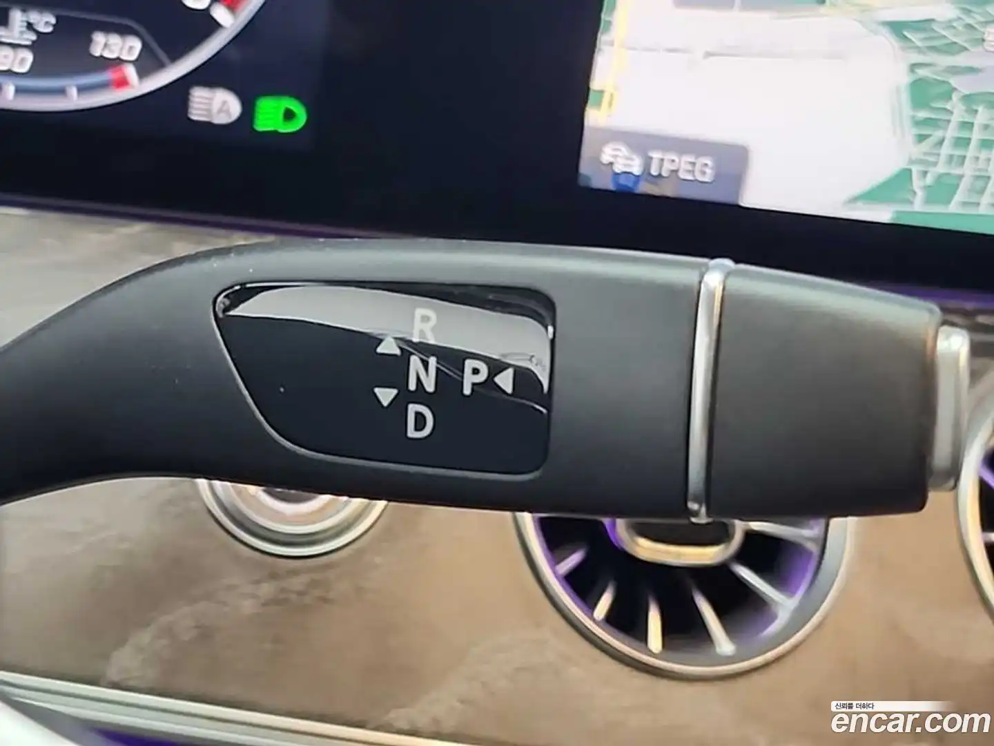 CLS-Class Mercedes-Benz 2019.7-INNER-008