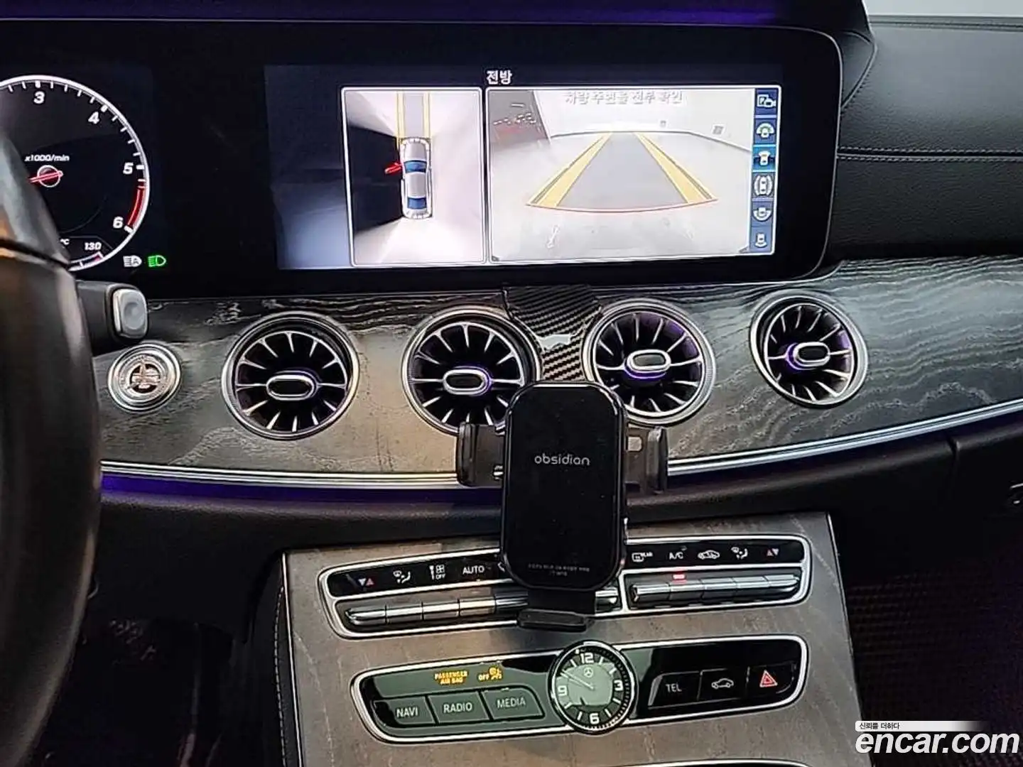 CLS-Class Mercedes-Benz 2019.7-INNER-010
