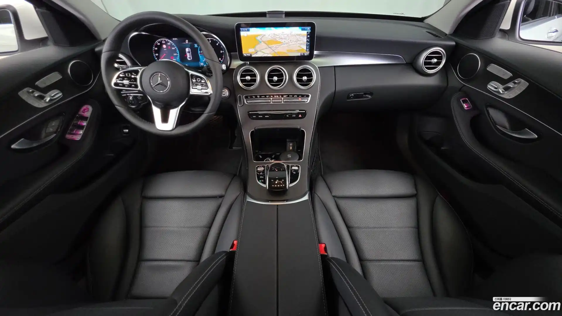 C-Class Mercedes-Benz 2021.5-INNER-007