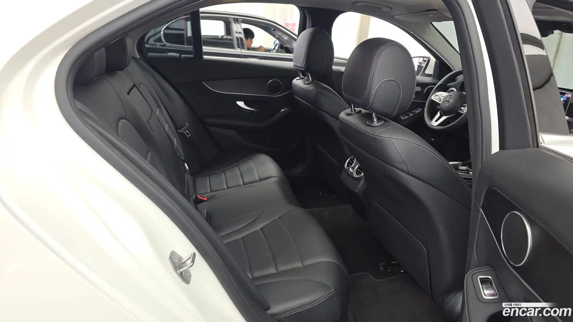 C-Class Mercedes-Benz 2021.5-OPTION-016