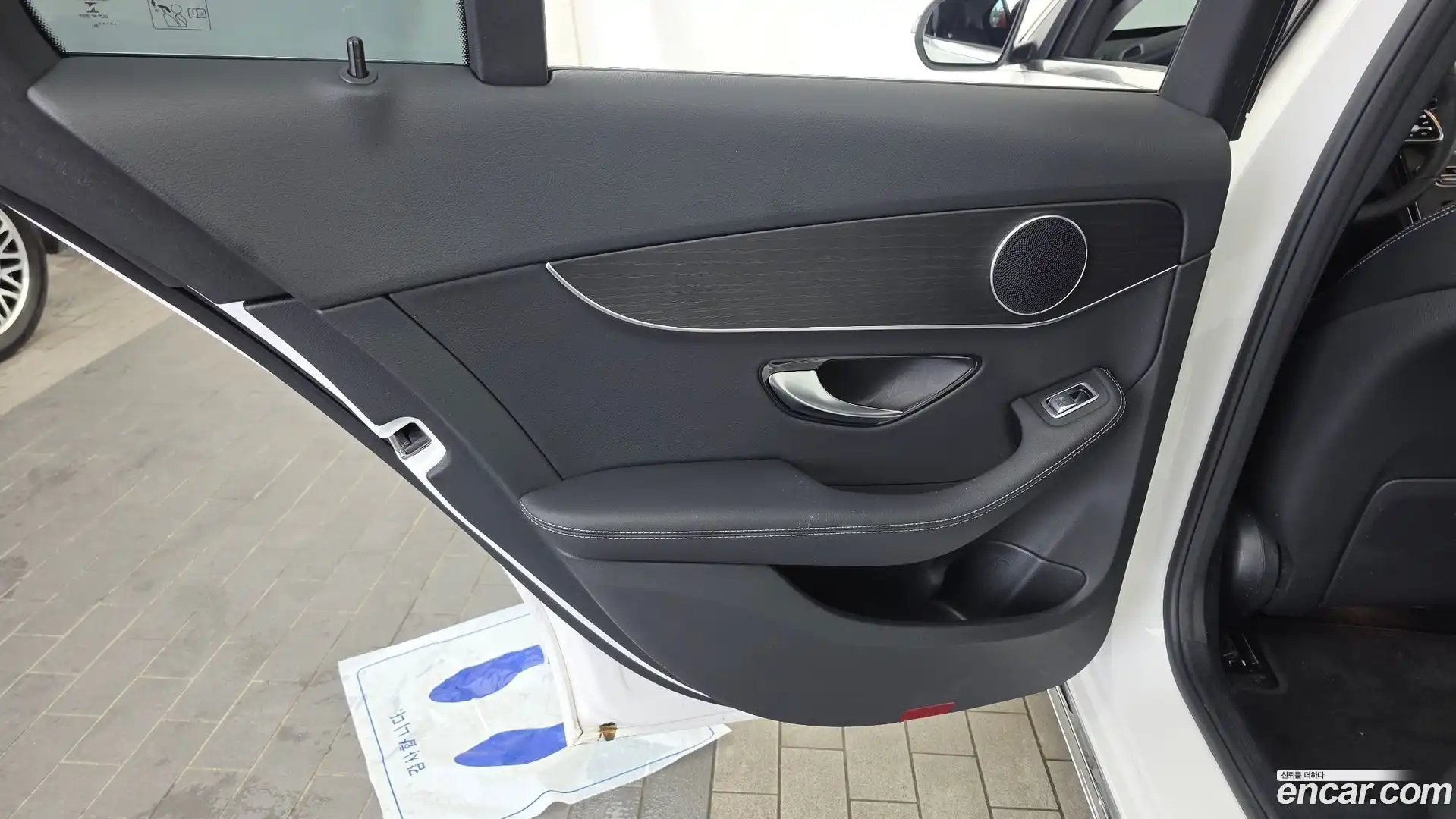 C-Class Mercedes-Benz 2021.5-INNER-035