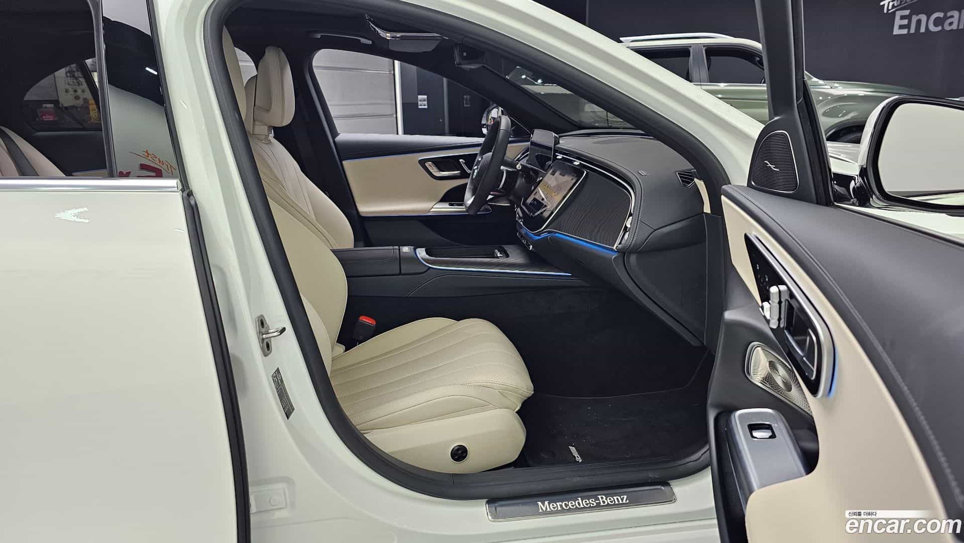 E-Class Mercedes-Benz 2026.0-OPTION-015