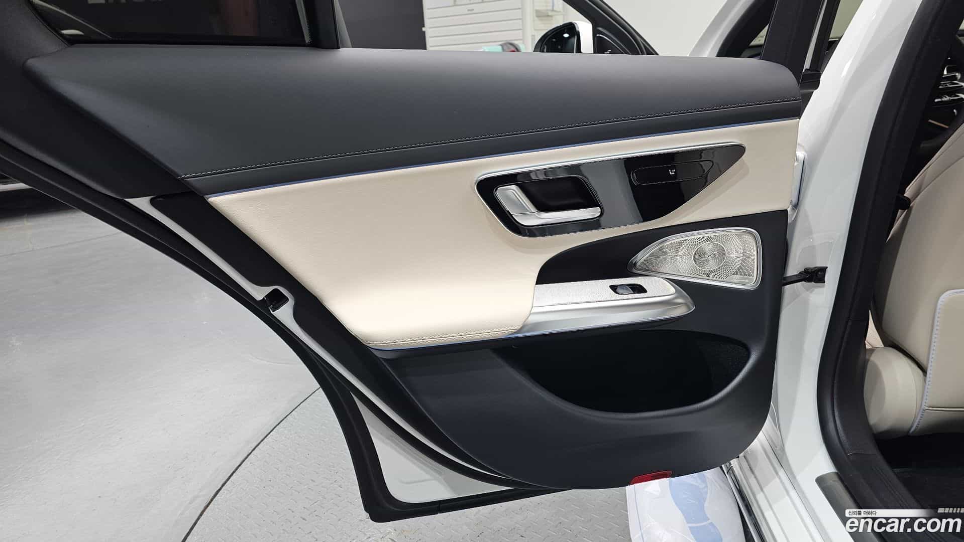 E-Class Mercedes-Benz 2026.0-INNER-035