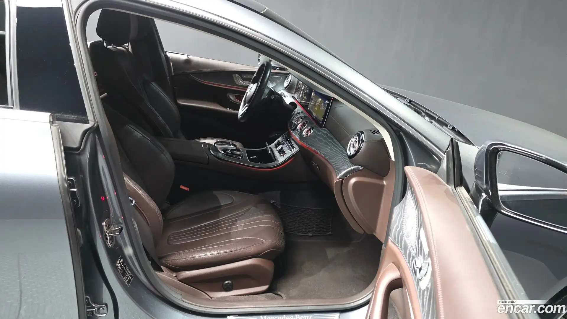 CLS-Class Mercedes-Benz 2019.8-OPTION-015
