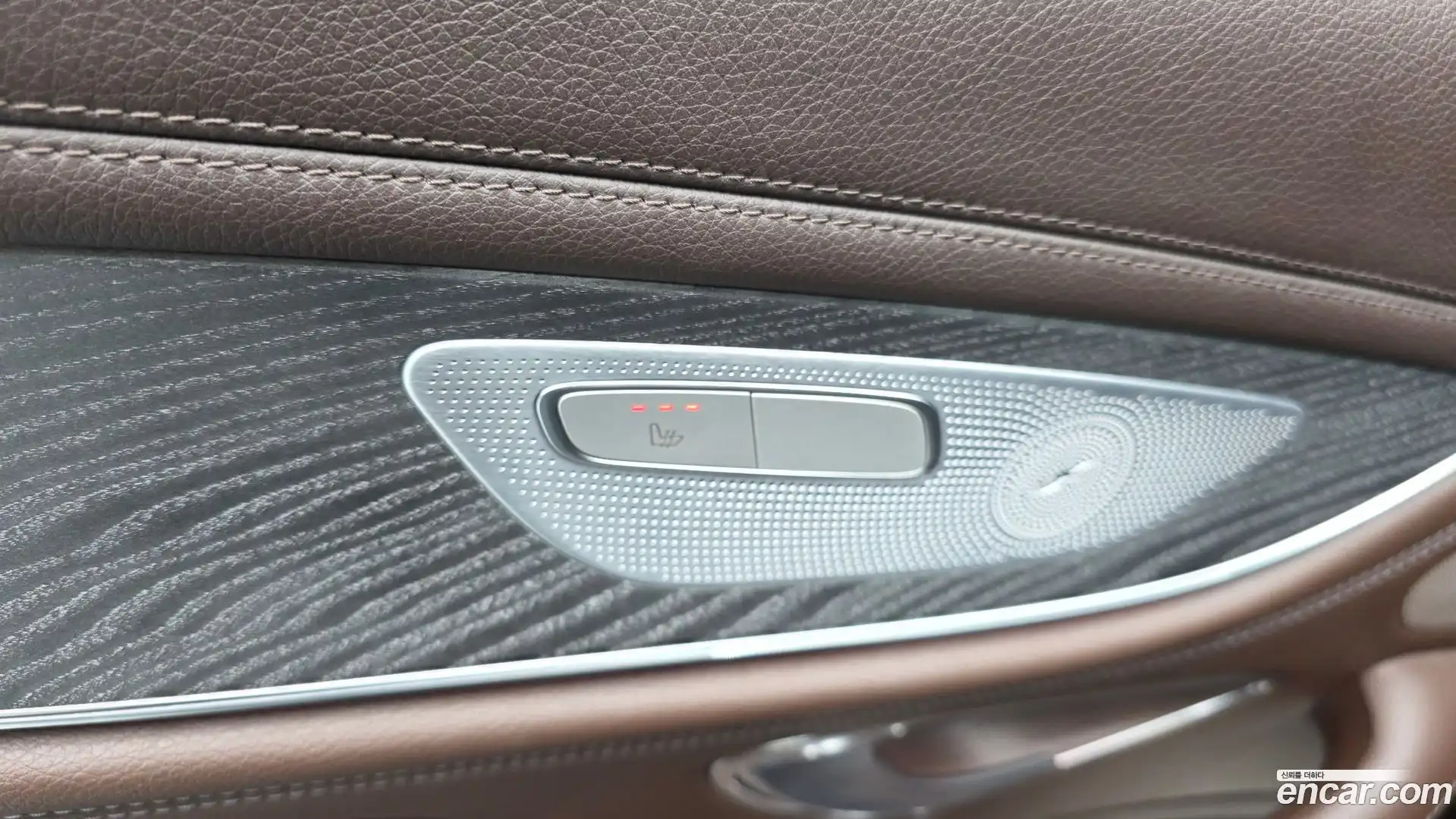 CLS-Class Mercedes-Benz 2019.8-OPTION-022