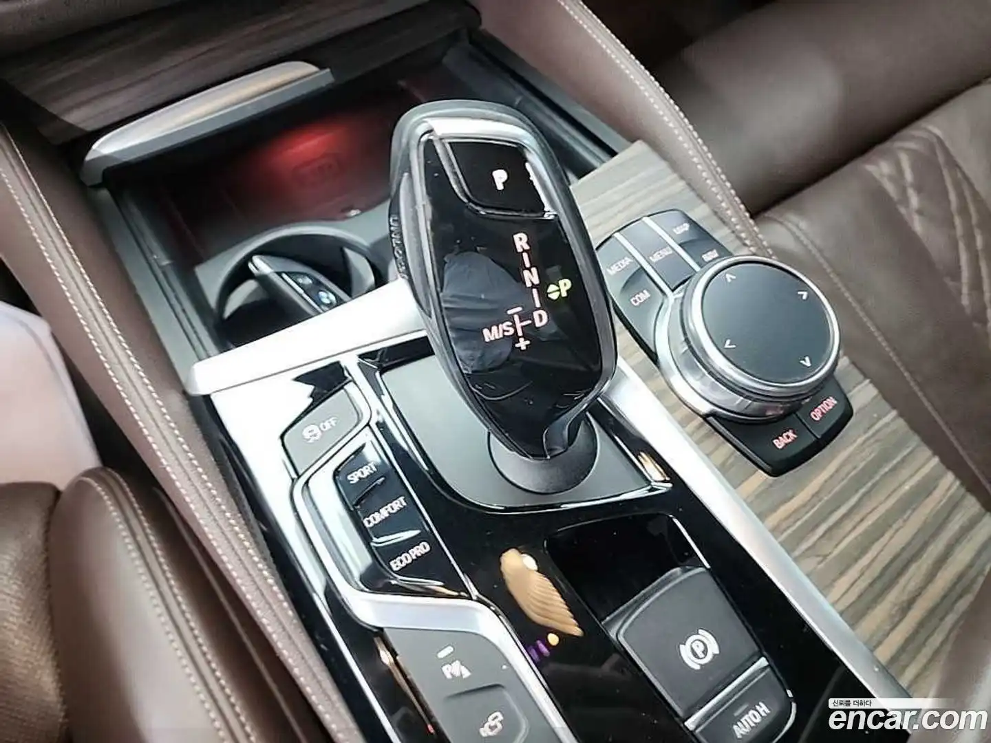 5-Series BMW 2017.9-INNER-008