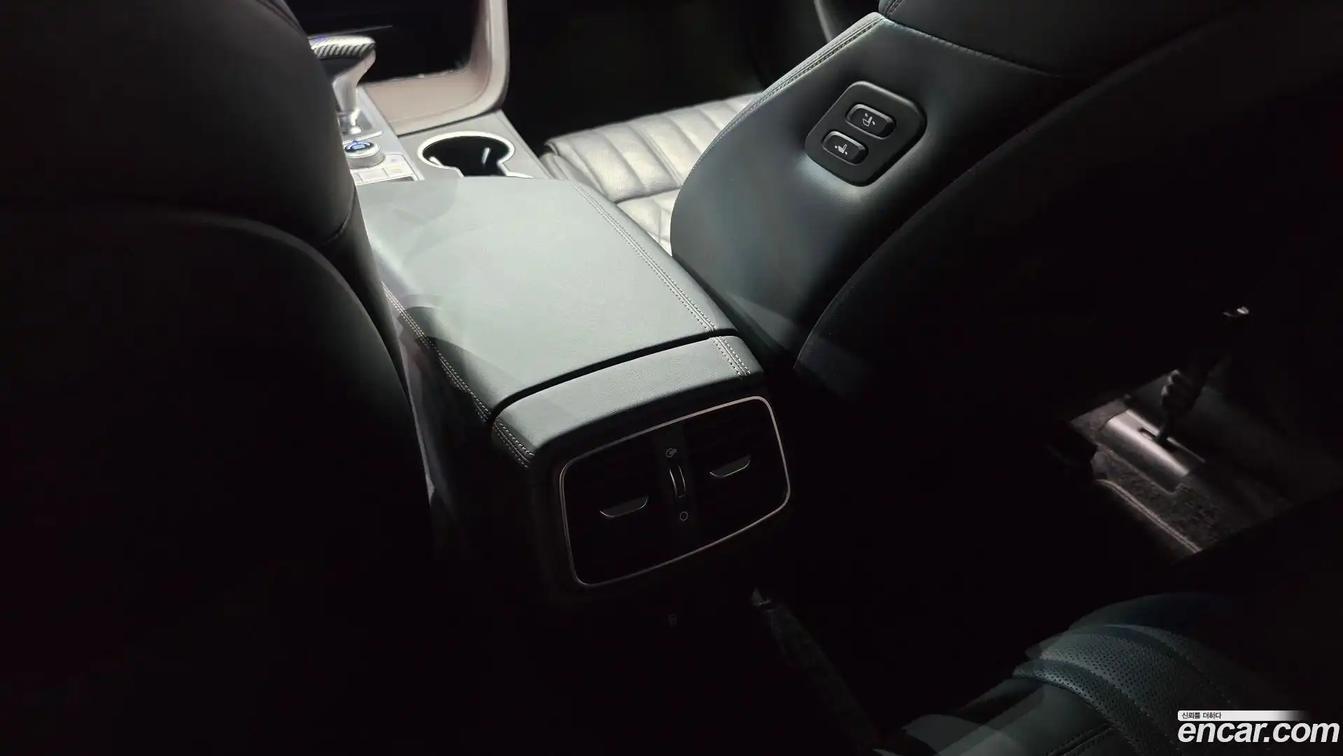 G70 Genesis 2018.7-OPTION-043