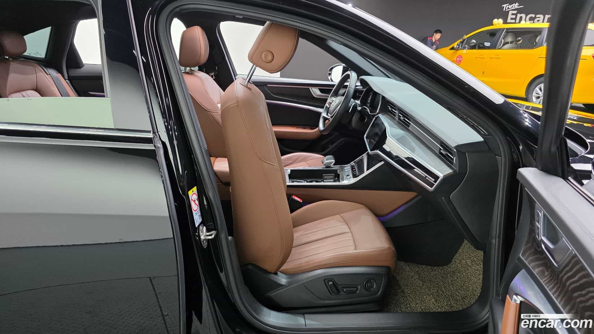 A6 Audi 2022.3-OPTION-015