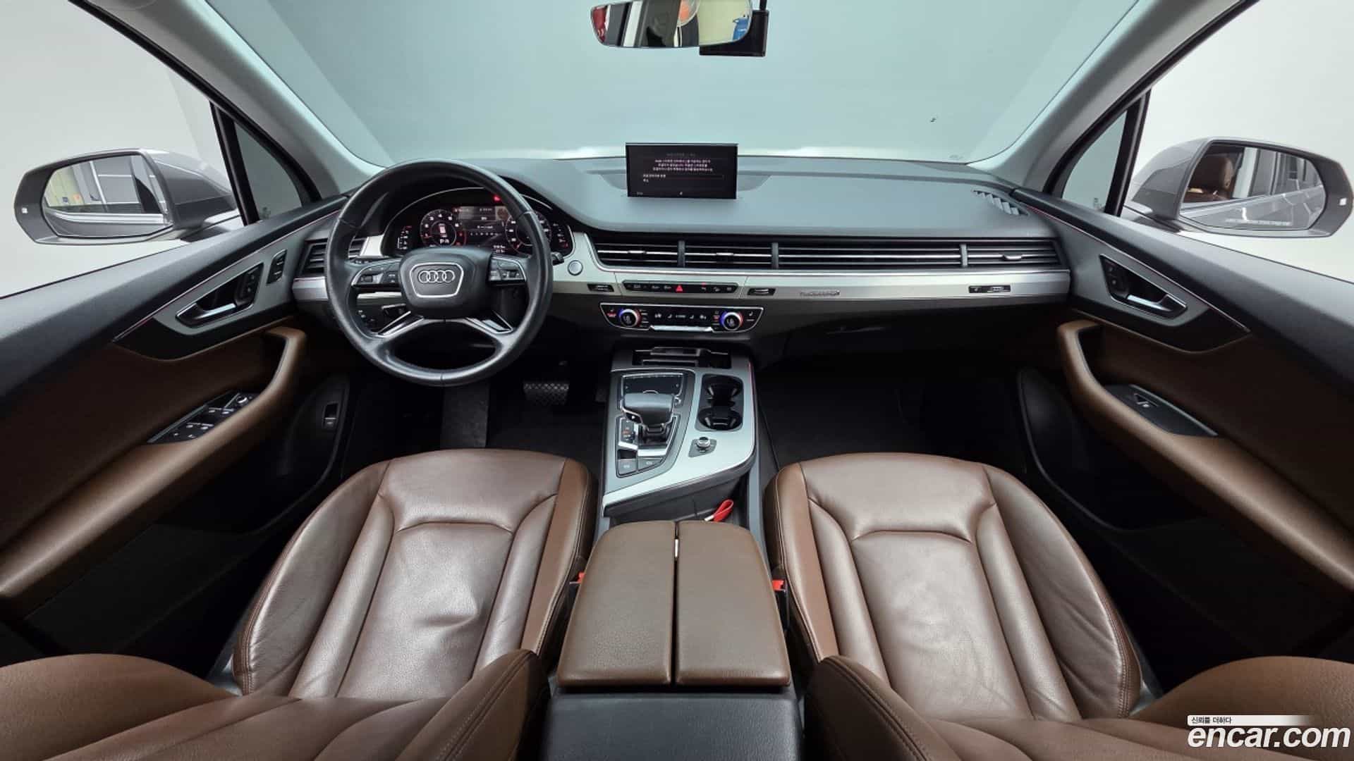 Q7 Audi 2019.10-INNER-007