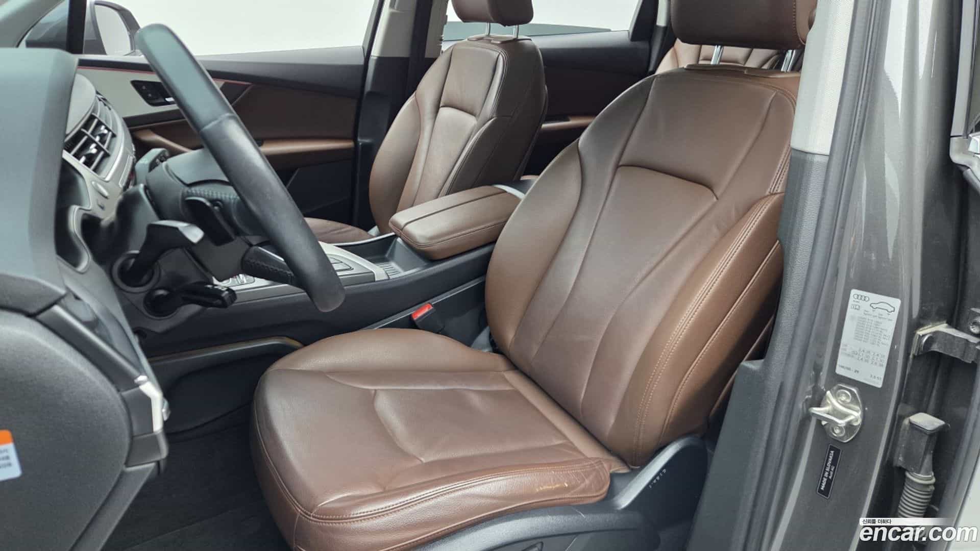 Q7 Audi 2019.10-INNER-008