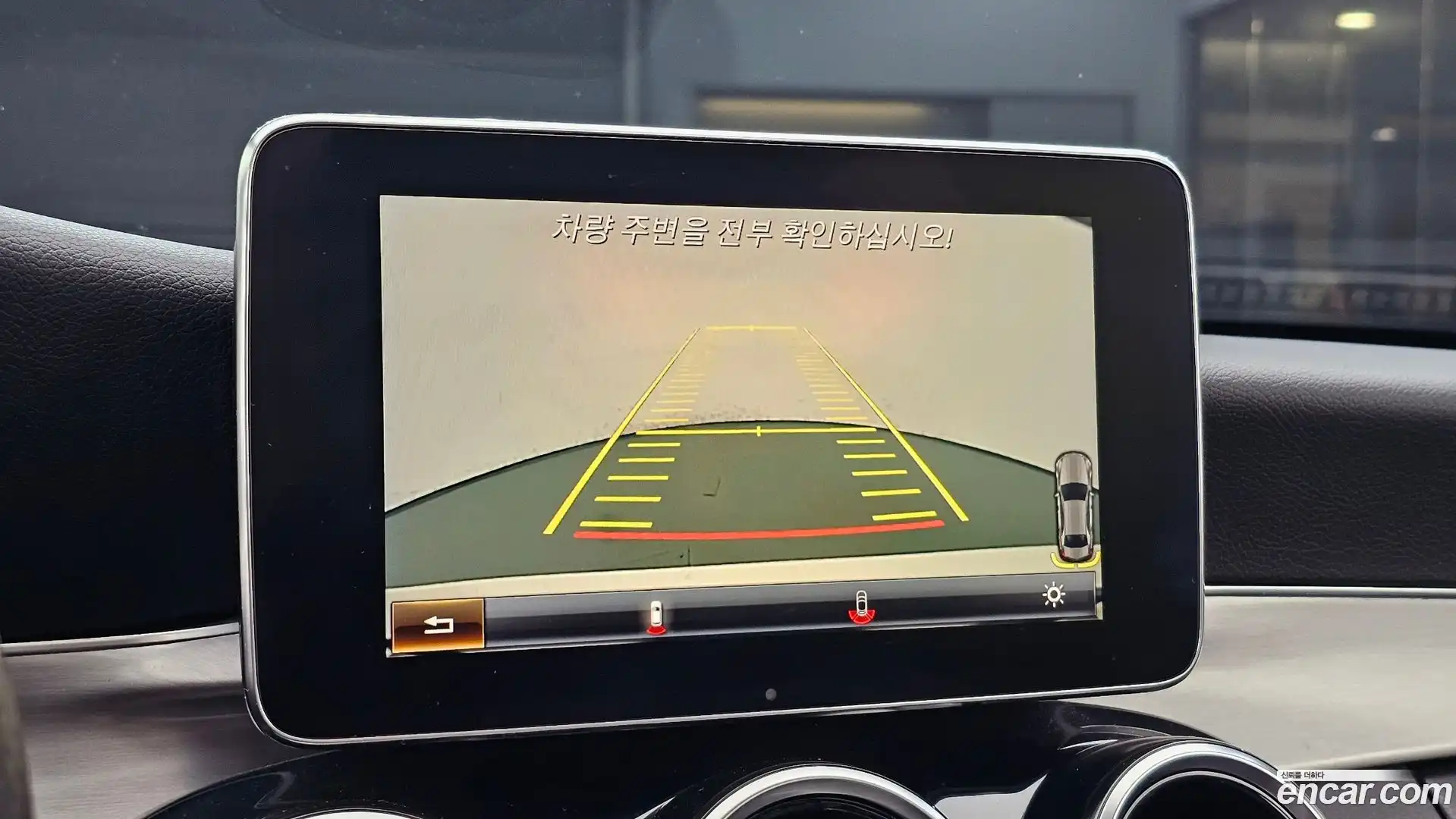 C-Class Mercedes-Benz 2016.10-OPTION-018