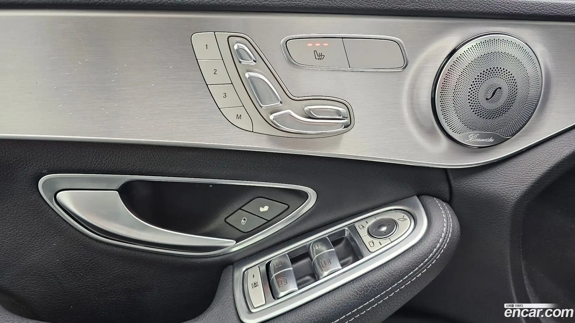 C-Class Mercedes-Benz 2016.10-OPTION-021